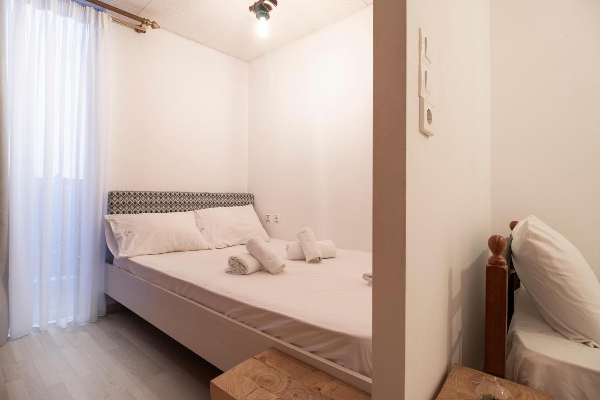 Modern City Apt In The Heart Of Heraklion Екстериор снимка