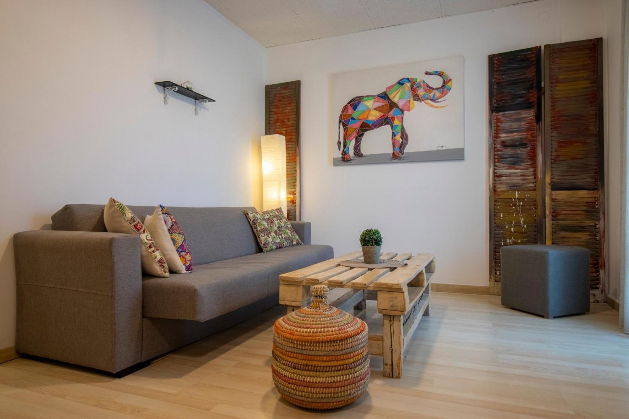 Modern City Apt In The Heart Of Heraklion Екстериор снимка